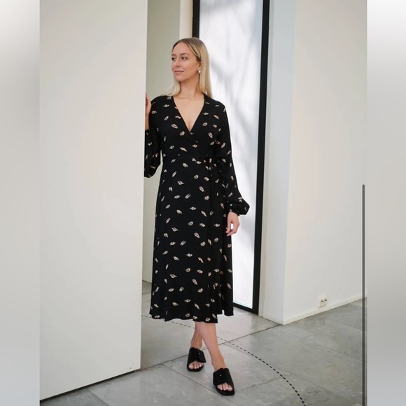 Rotate by Birger Christensen / Mira wrap midi dress in dark navy US 2 EU 34 - Picture 4 of 8